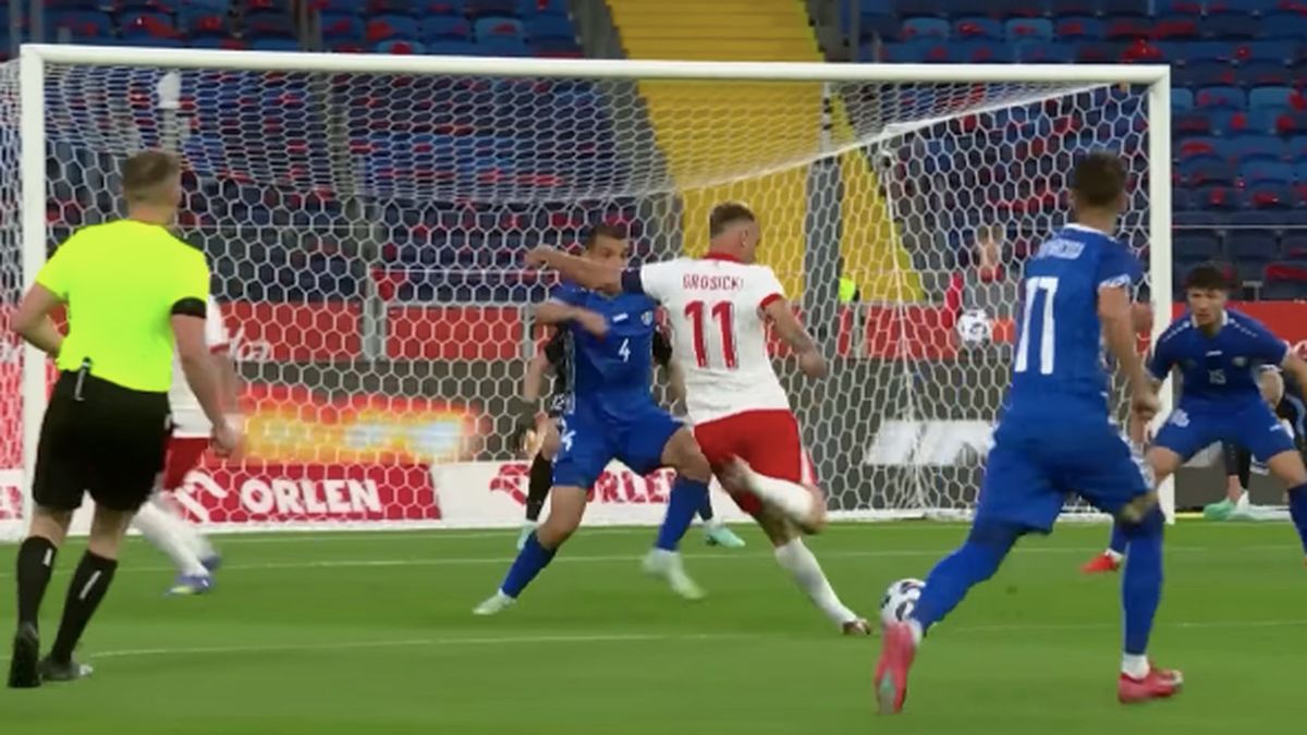 YouTube / TVP Sport / Kamil Grosicki w akcji