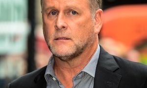 "Niezwykła to była podróż". U aktora wykryto raka języka