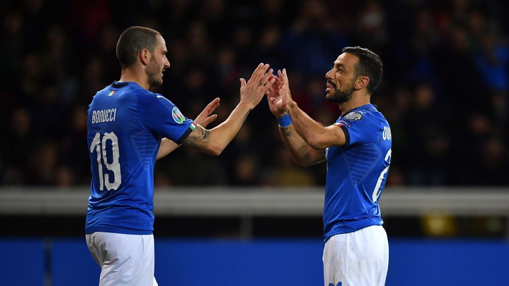 Zdjęcie okładkowe artykułu: Getty Images / Valerio Pennicino / Na zdjęciu: Leonardo Bonucci (z lewej)