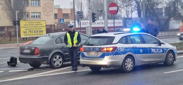 18-latek stracił panowanie nad pojazdem