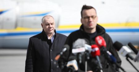 Makowski: "Urzędnicza bezkarność COVID-owa. Rząd chce ułaskawiać za błędy" [OPINIA]
