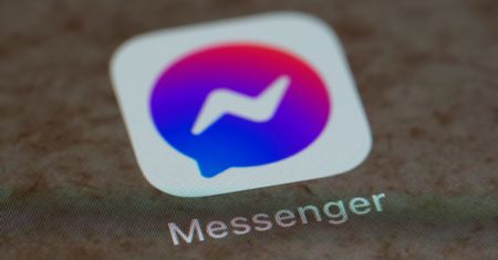 Messenger idzie w ślady WhatsAppa. Otrzyma kartę połączeń