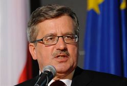 Komorowski wytacza działa przeciw powodziom w Polsce