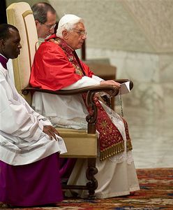 Benedykt XVI modlił się o pokój w Afryce