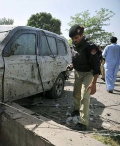 Atak na samochody konsulatu USA - 1 zabity, 10 rannych