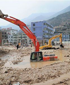 Śmiertelne żniwo osunięć ziemi w Chinach - 1117 zabitych