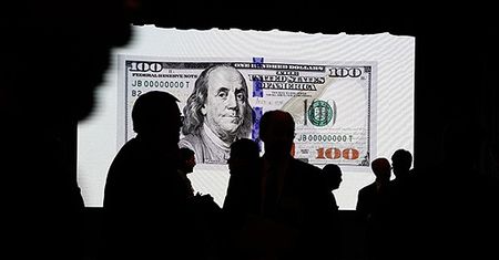 Będą nowe studolarówki. Franklin zostaje