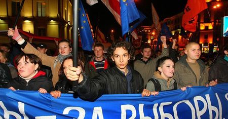 B. więźniowie polityczni: na Białorusi bez zmian