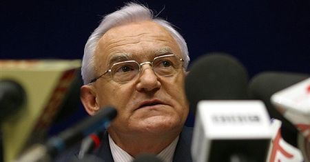 "PiS stosuje kłamstwo smoleńskie - to niebezpieczne"