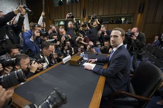 Mark Zuckerberg zeznaje przed Kongresem USA. Szef Facebooka tłumaczy się z naruszeń prywatności
