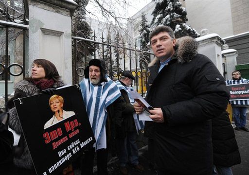 Niemcow skazany na 15 dni aresztu, nie słuchał milicji