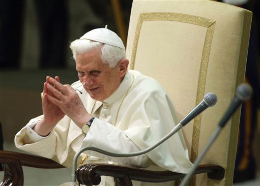 "Gorycz Benedykta XVI przypomina list św. Pawła"