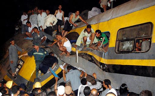 Katastrofa kolejowa w Egipcie - 25 zabitych, 55 rannych