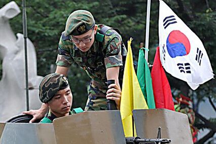 Manewry rozpoczęte - Korea Płn. "wymierzy surową karę"?