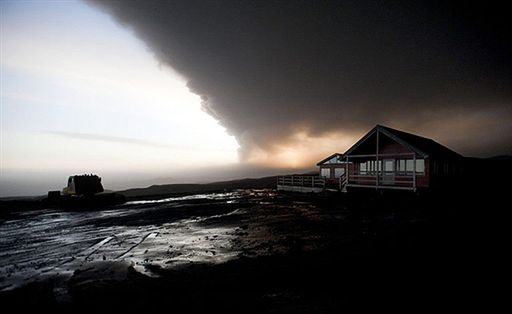 Kolejny paraliż ruchu lotniczego? Islandzki wulkan aktywny