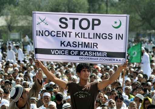 Dziesiątki tysięcy osób protestowały w Kaszmirze