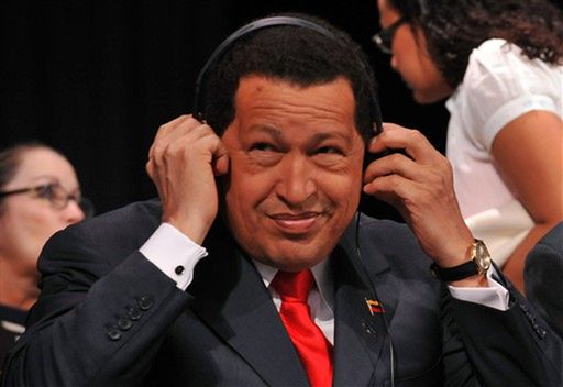 Chavez oskarża USA o uzbrajanie holenderskich wysp