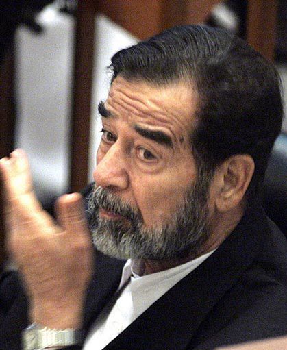 Ujawniono sensacyjne materiały z przesłuchań Saddama Husajna