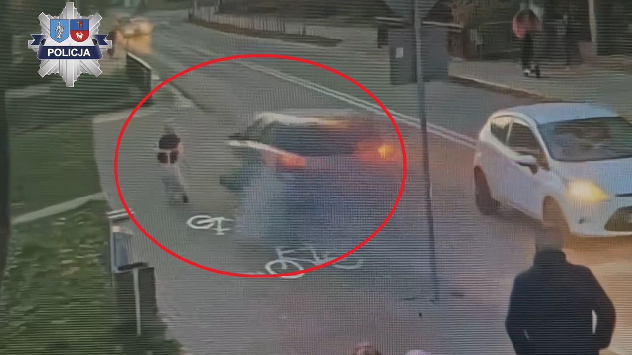 Cudem ominął dziecko. Potem spadł z wiaduktu. Wstrząsające nagranie