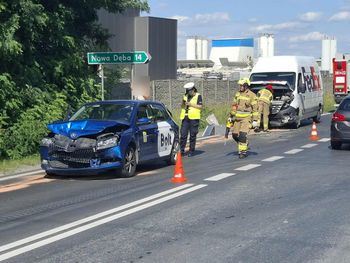 Stale: Zderzyły się trzy samochody. Są utrudnienia w ruchu