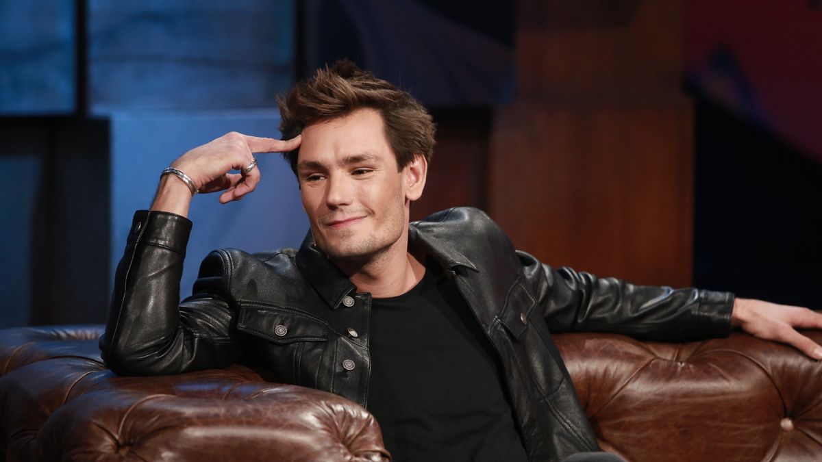 Bartosz Gelner pokazał "outfit wyborczy" 