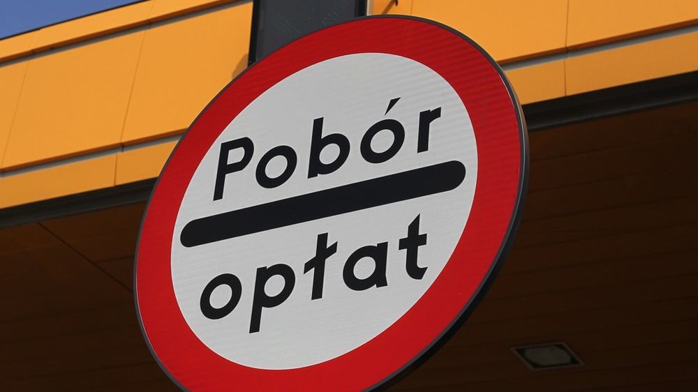 System płatności przez telefon miał rozładować korki przy bramkach