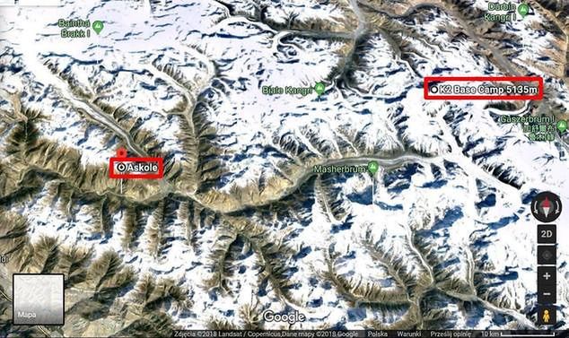 Denis Urubko wyruszył z bazy pod K2 (Base Camp) do Askole