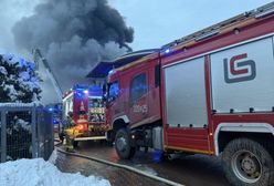 Kłęby dymu nad Skawiną. W akcji blisko 100 strażaków