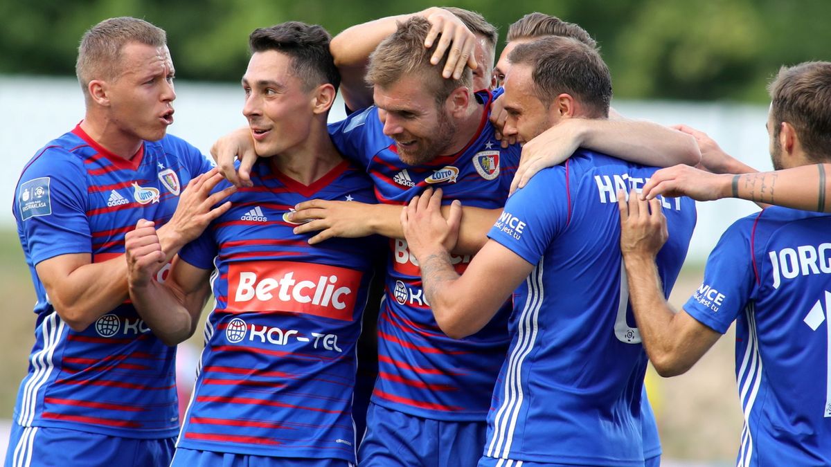 PAP / Roman Zawistowski / Na zdjęciu: Piłkarze Piasta Gliwice