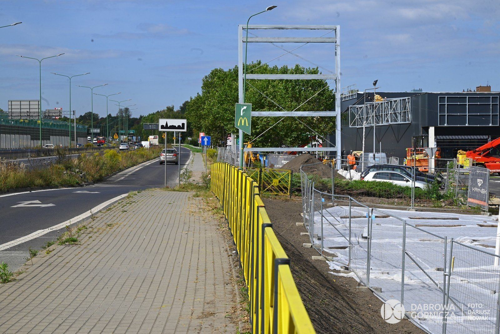 Nowy park handlowy S1 w Dąbrowie Górniczej zastąpi Auchana i Reala. Otwarcie planowane jest jeszcze w tym roku
