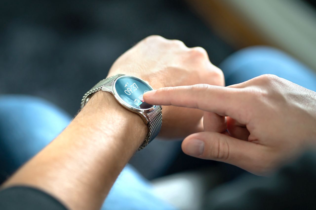 Smartwatch może być jednocześnie funkcjonalny i elegancki 