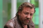 Ray Winstone mentorem Seana Penna