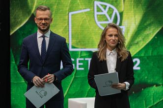 Nowa rewolucja przemysłowa: Jak ochrona klimatu wpłynie na gospodarki i przyzwyczajenia klientów - Międzynarodowy Szczyt Klimatyczny TOGETAIR 2022