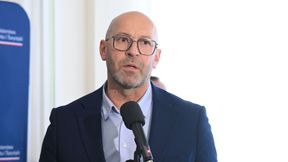 Minister sportu bez litości ws. Piesiewicza. "Gdyby miał odrobinę honoru"