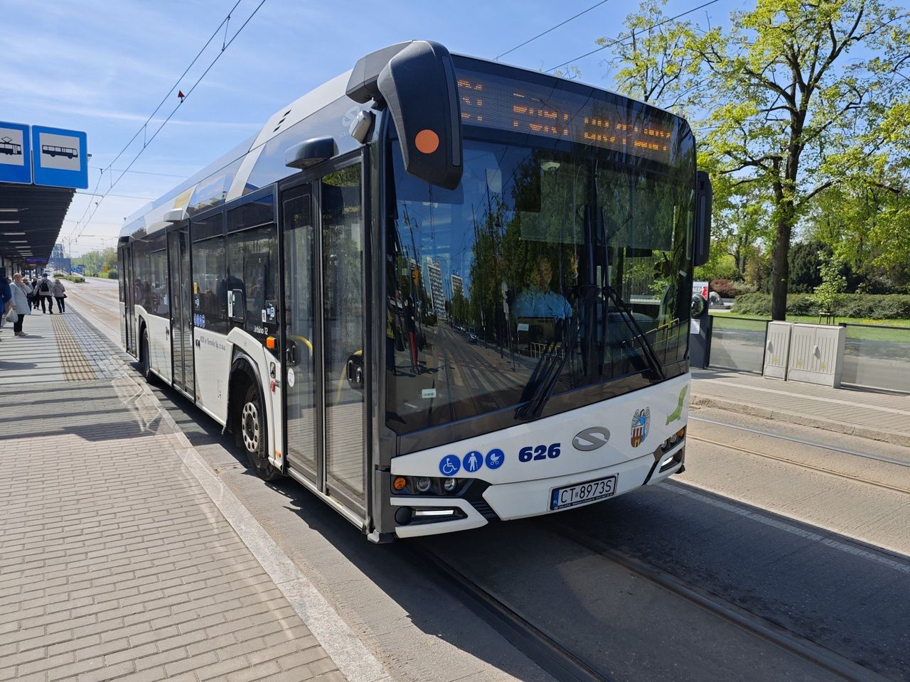 Toruń: Rozpylił gaz pieprzowy w  autobusie. Ucierpiało kilka osób