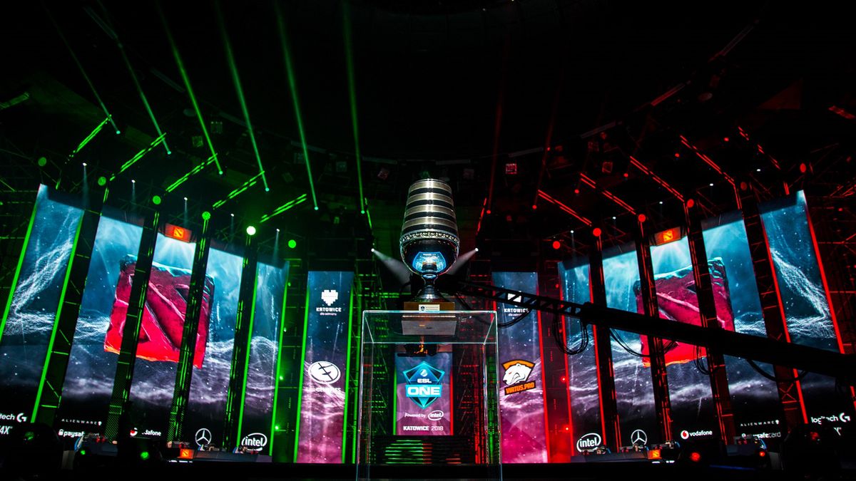 WP SportoweFakty / Jakub Madej / Na zdjęciu: scena główna ESL One