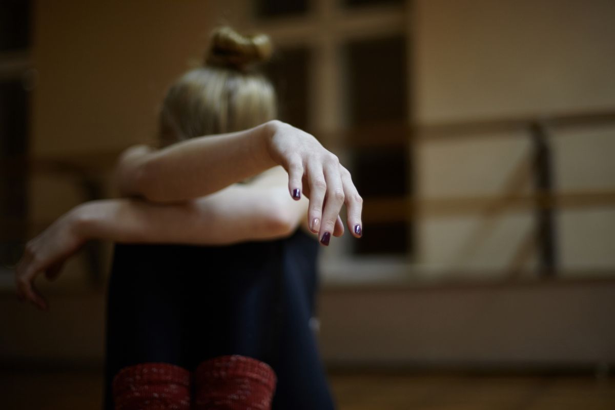 Statystyki dotyczące prób samobójczych wśród polskich nastolatków są zatrważające 