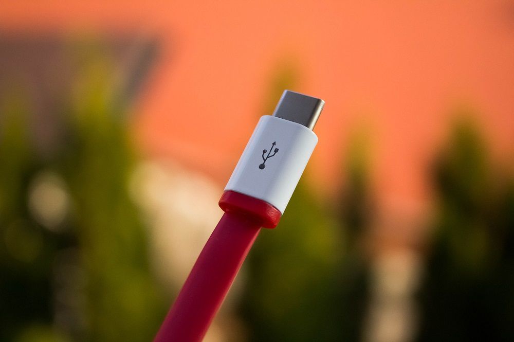 Czas na USB 3.2: dwa razy szybszy transfer przez ten sam przewód USB-C