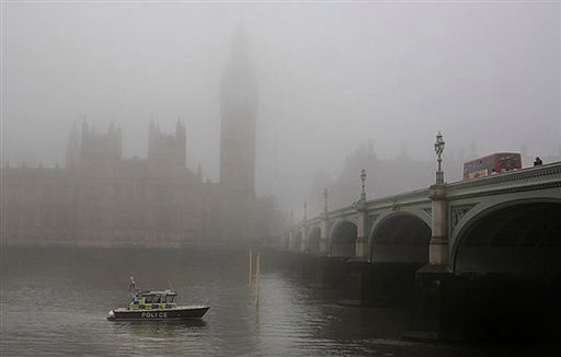 Gęsta mgła sparaliżowała europejskie lotniska