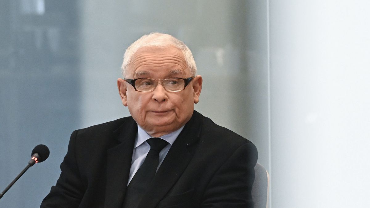 Prezes PiS-u zeznaje przed komisją śledczą