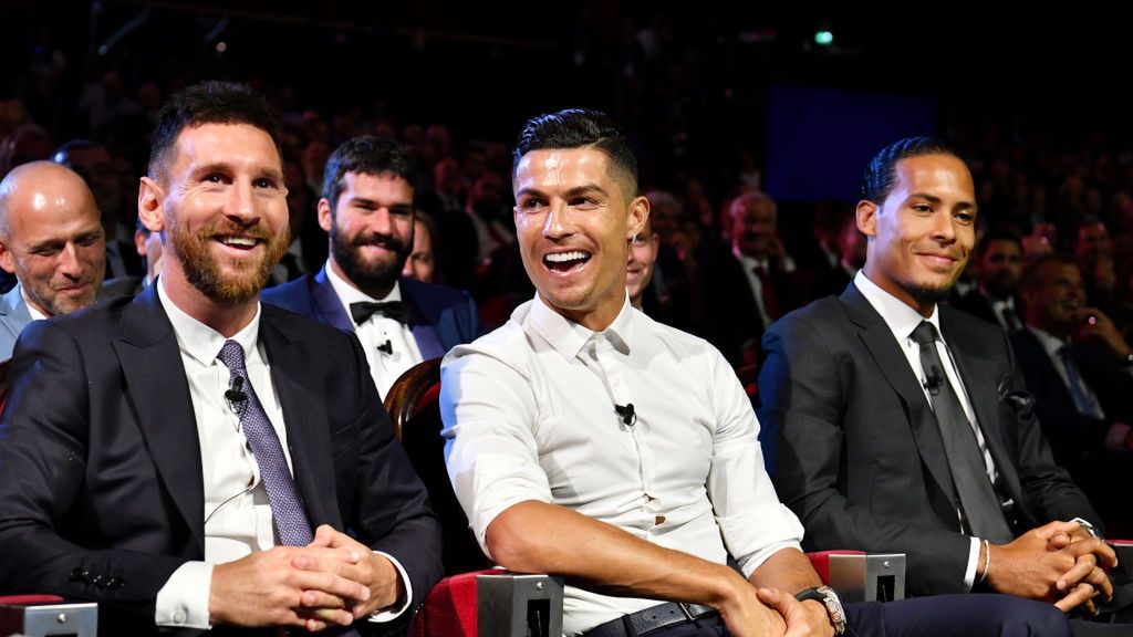 (od lewej) Lionel Messi, Cristiano Ronaldo, Virgil van Dijk