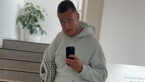 Ogłosił to podczas wywiadu. O jego coming oucie mówi cały świat