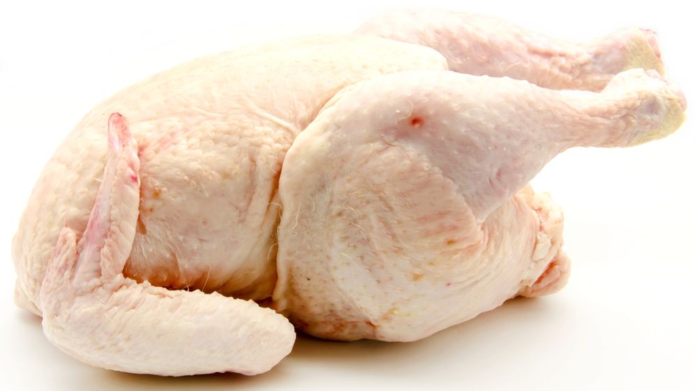 Surowy kogut (mięso, skóra, podroby, szyja)