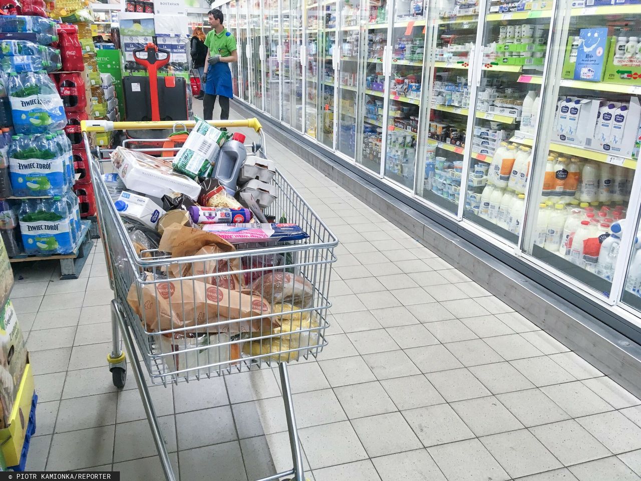 Wzrost cen w lutym o 10 proc. Największe podwyżki dopiero przed nami
