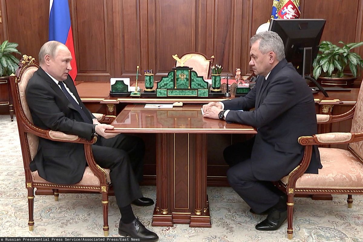 Putin dał reprymendę Szojgu i odwołał decyzję o szturmie na Azowstal. Zdjęcie kadru z wideo 