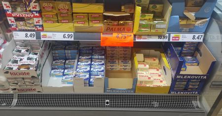 Lidl zmniejsza wielkość masła. "To żart"?
