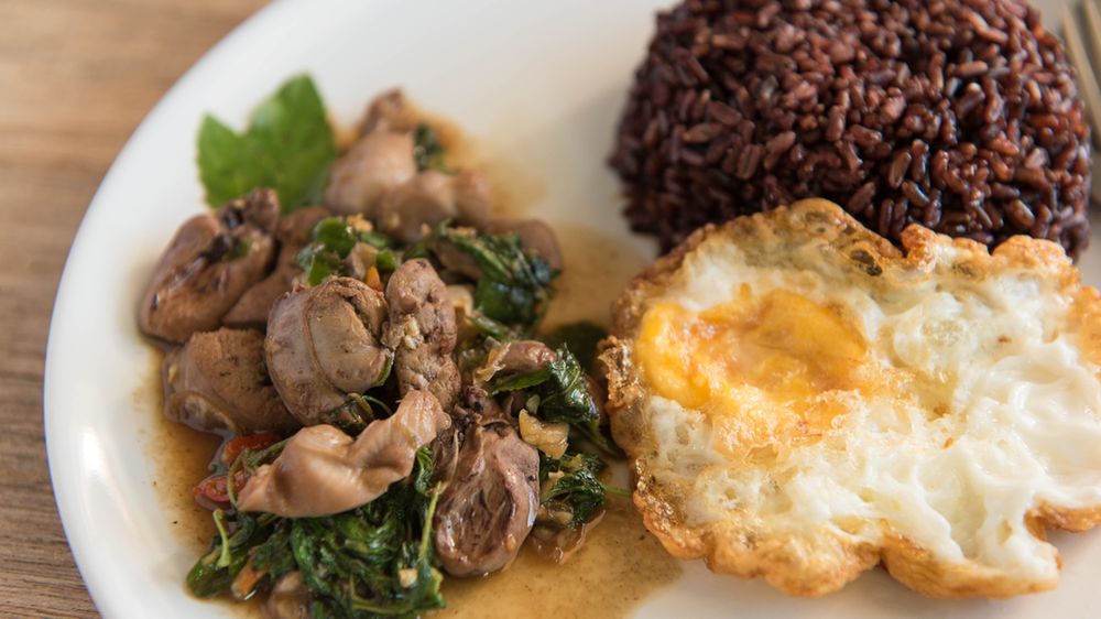 Podroby z koguta gotowane na wolnym ogniu