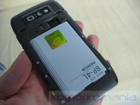 Cellna recenzja: NOKIA E71 11