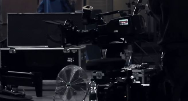 Zdjęcia do 12 godzin, dwa posiłki na planie. Tak mają być kręcone filmy i seriale