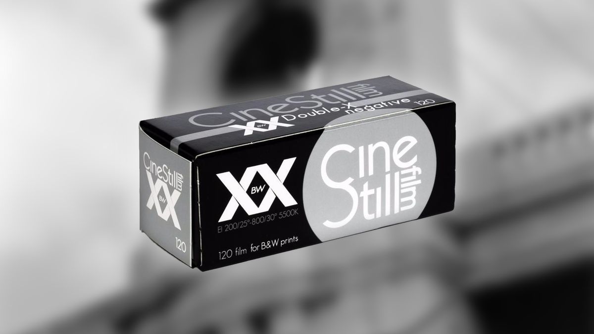 CineStill BwXX pojawi się w większym formacie. Warto się nim zainteresować 1